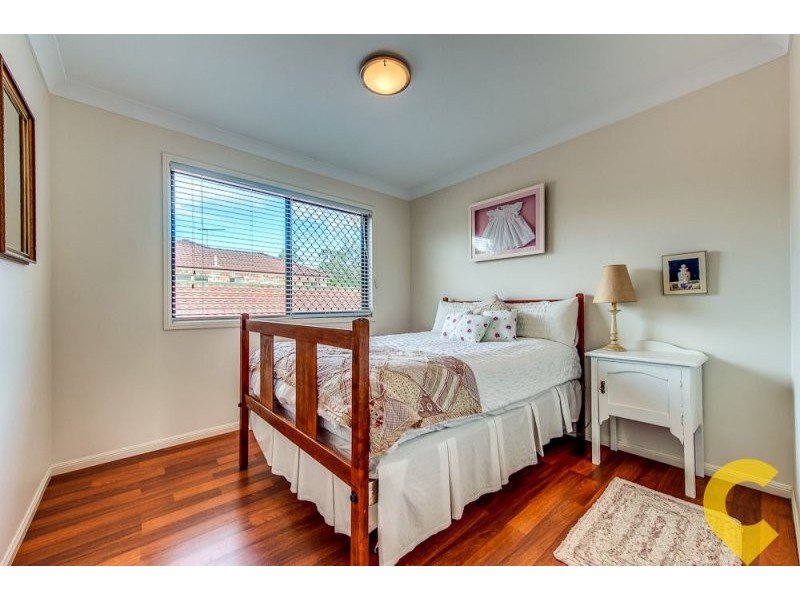 8 Chiswick Place, Forest Lake QLD 4078