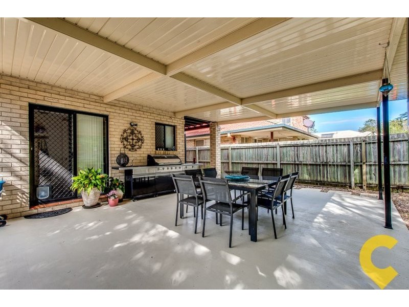 8 Chiswick Place, Forest Lake QLD 4078