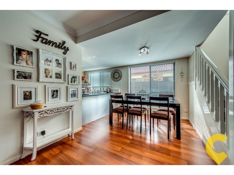 8 Chiswick Place, Forest Lake QLD 4078