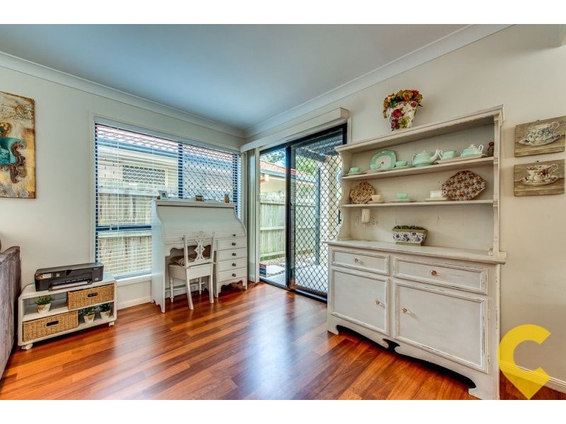 8 Chiswick Place, Forest Lake QLD 4078