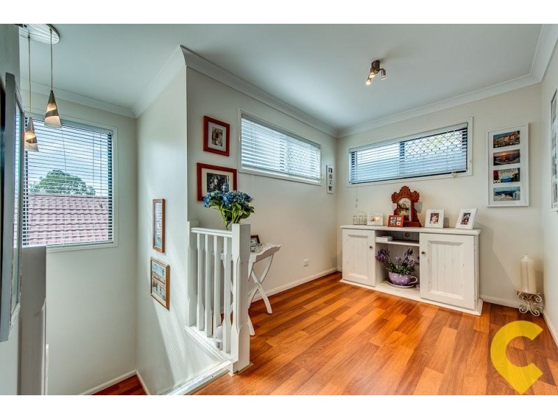 8 Chiswick Place, Forest Lake QLD 4078