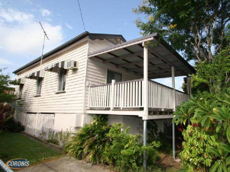 61 Brookfield Road, Kedron QLD 4031