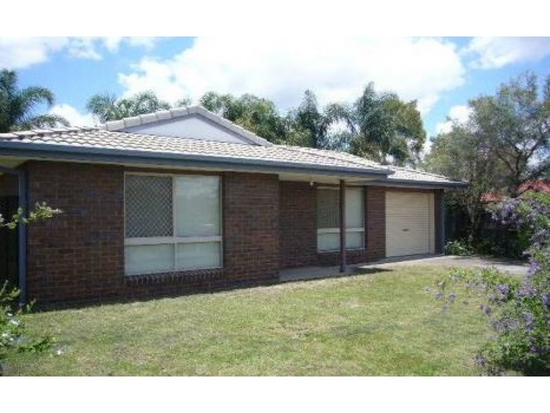 5 Brendan Place, Goodna QLD 4300