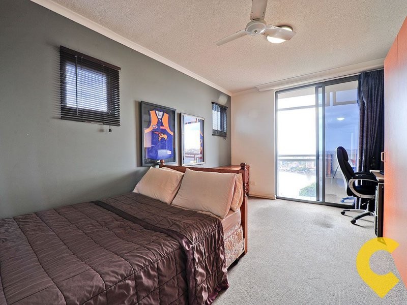 1017/9 Castlebar Street, Kangaroo Point QLD 4169