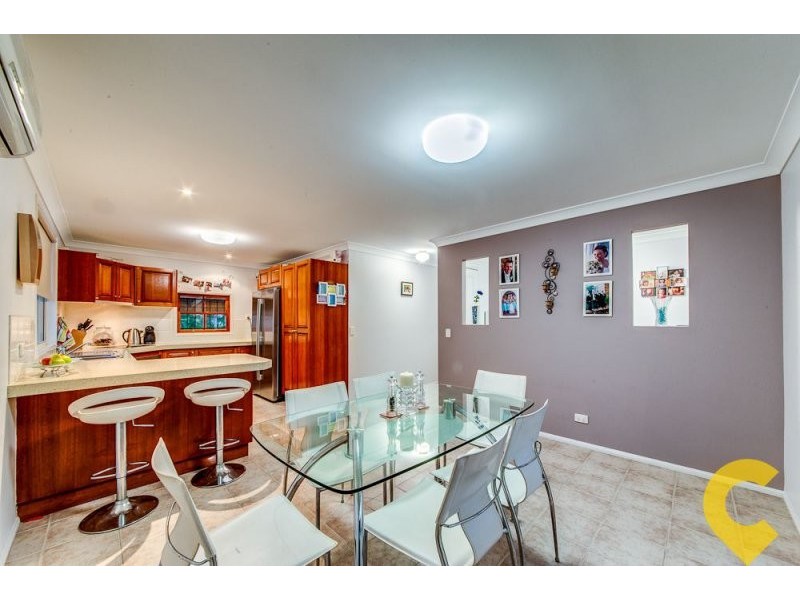 12 Fleetwood Court, Ferny Hills QLD 4055