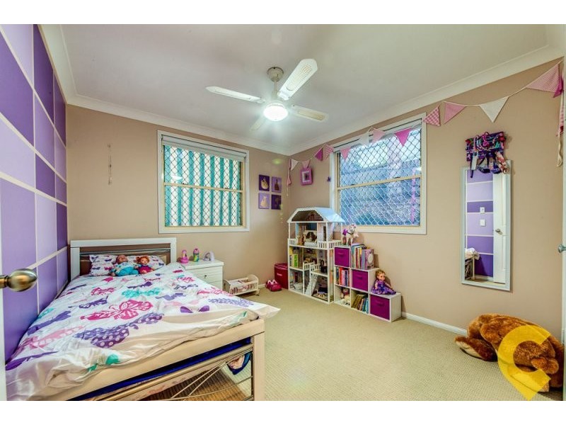 12 Fleetwood Court, Ferny Hills QLD 4055