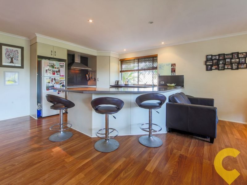 7 Universal Street, Oxenford QLD 4210