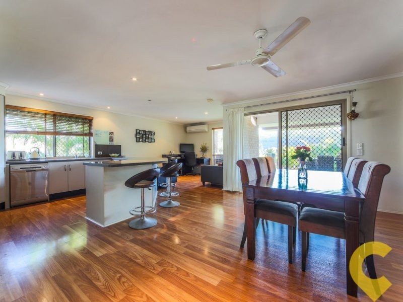 7 Universal Street, Oxenford QLD 4210