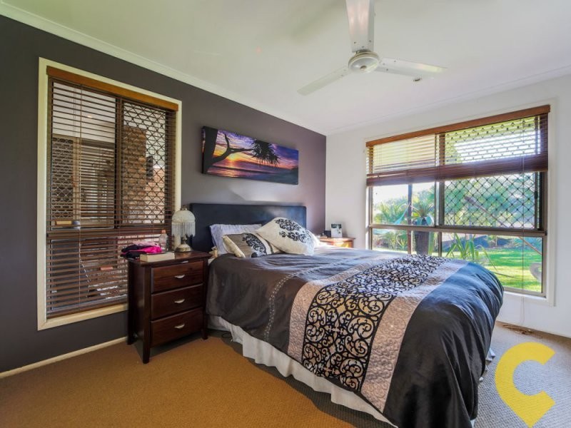 7 Universal Street, Oxenford QLD 4210