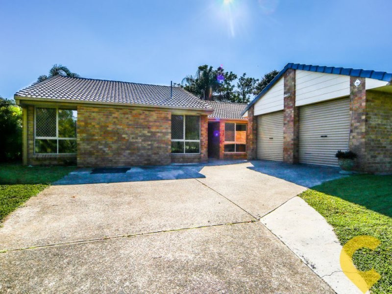 7 Universal Street, Oxenford QLD 4210