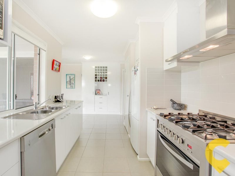 114 Summerfields Drive, Caboolture QLD 4510