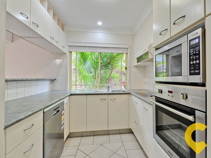 13/360 Simpsons Road, Bardon QLD 4065
