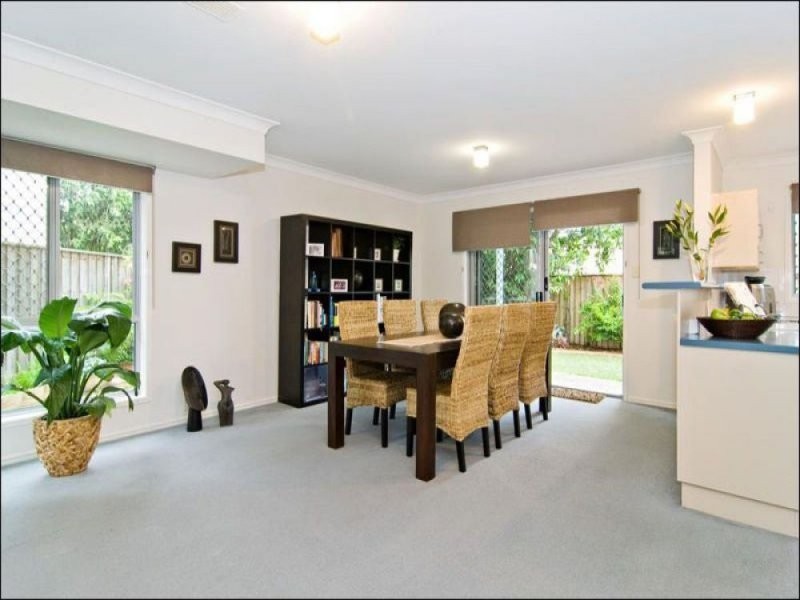 21/11 Glin Ave, Newmarket QLD 4051