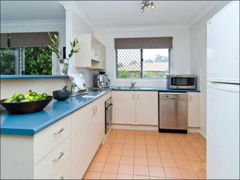 21/11 Glin Ave, Newmarket QLD 4051