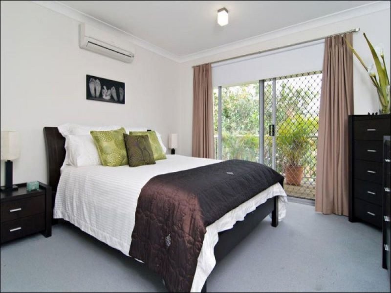 21/11 Glin Ave, Newmarket QLD 4051