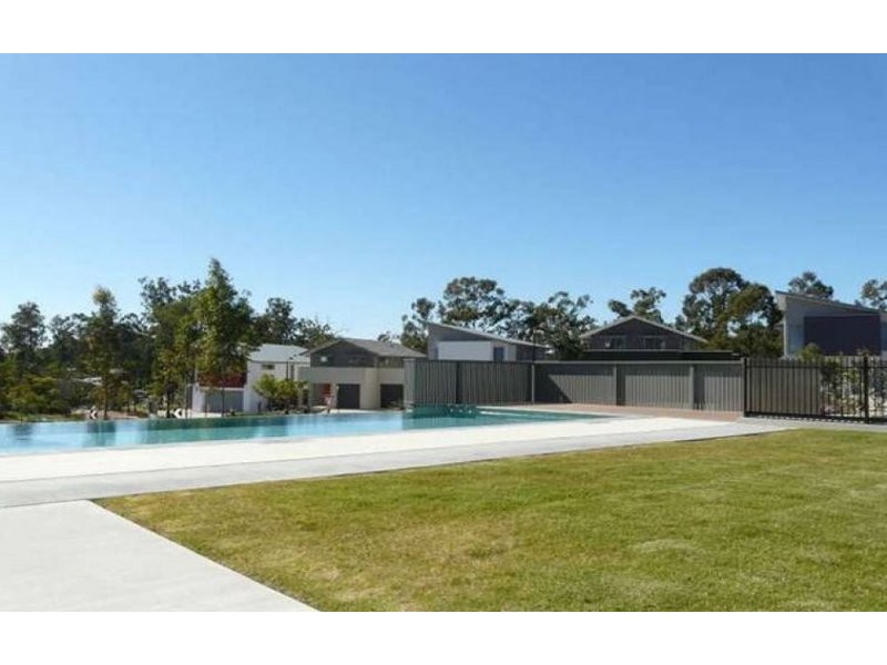 13 Spyglass Lane, Brookwater QLD 4300