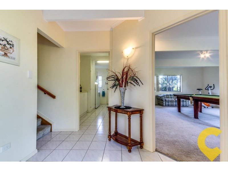 2/247 Springwood Rd, Springwood QLD 4127