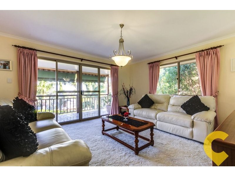 2/247 Springwood Rd, Springwood QLD 4127