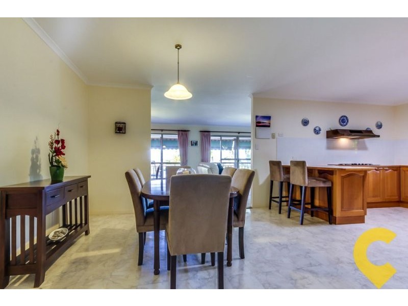 2/247 Springwood Rd, Springwood QLD 4127