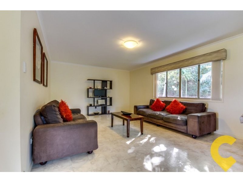 2/247 Springwood Rd, Springwood QLD 4127