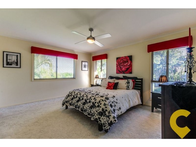 2/247 Springwood Rd, Springwood QLD 4127