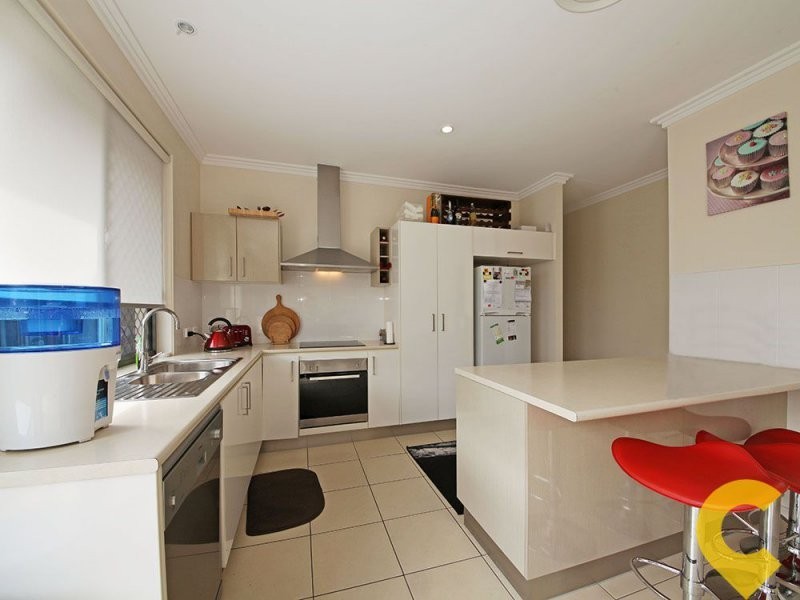 22 Williams Crescent, North Lakes QLD 4509