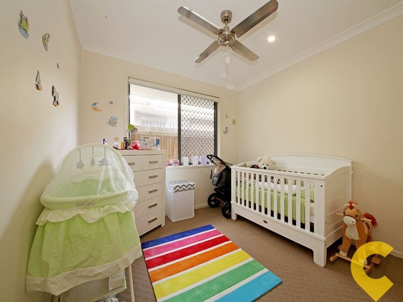 22 Williams Crescent, North Lakes QLD 4509