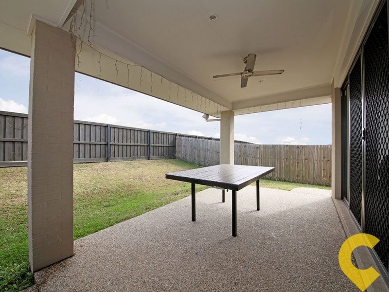 22 Williams Crescent, North Lakes QLD 4509