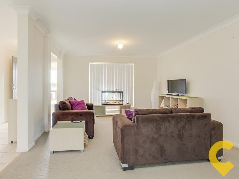 17 Willowleaf Circuit, Upper Caboolture QLD 4510