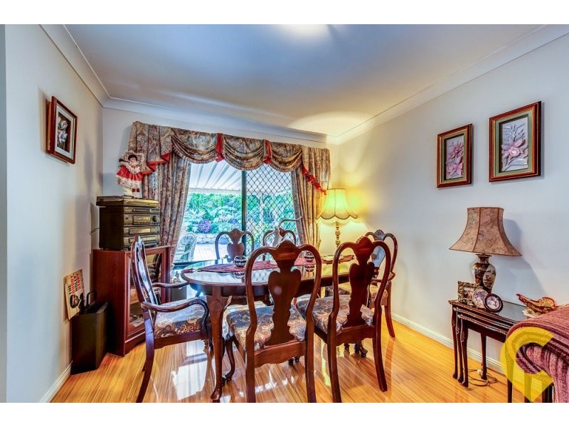 15 Fraser Place, Forest Lake QLD 4078