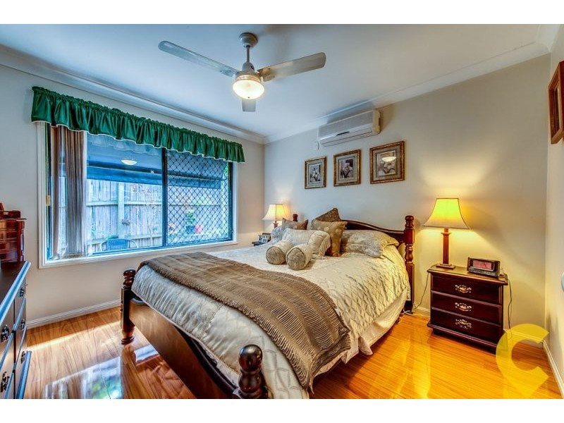 15 Fraser Place, Forest Lake QLD 4078