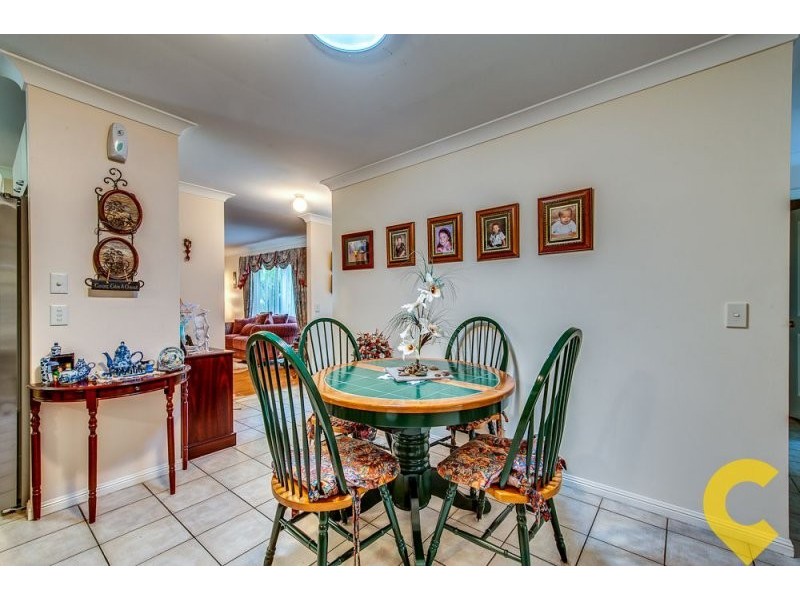 15 Fraser Place, Forest Lake QLD 4078