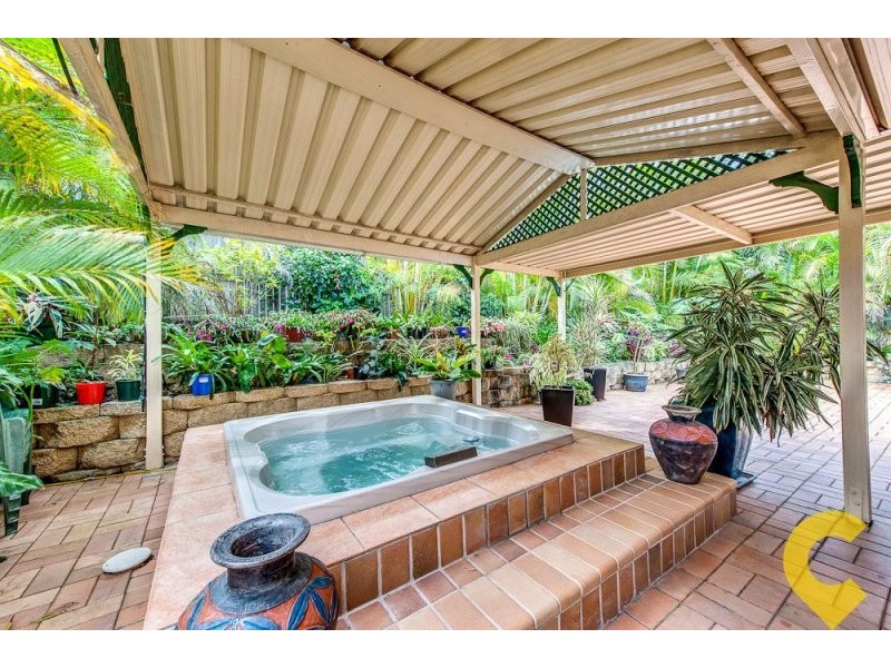 15 Fraser Place, Forest Lake QLD 4078