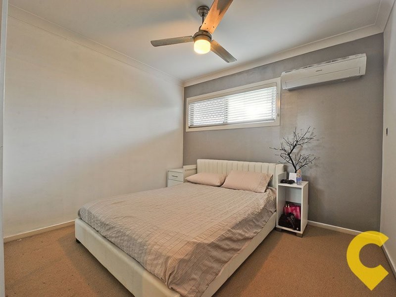 2/64 Kitchener Street, Coorparoo QLD 4151