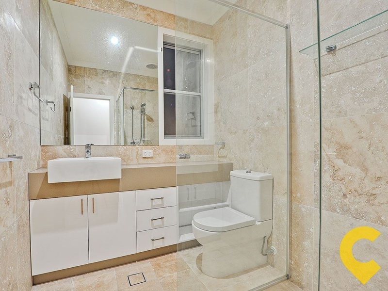76 Crosby Road, Albion QLD 4010