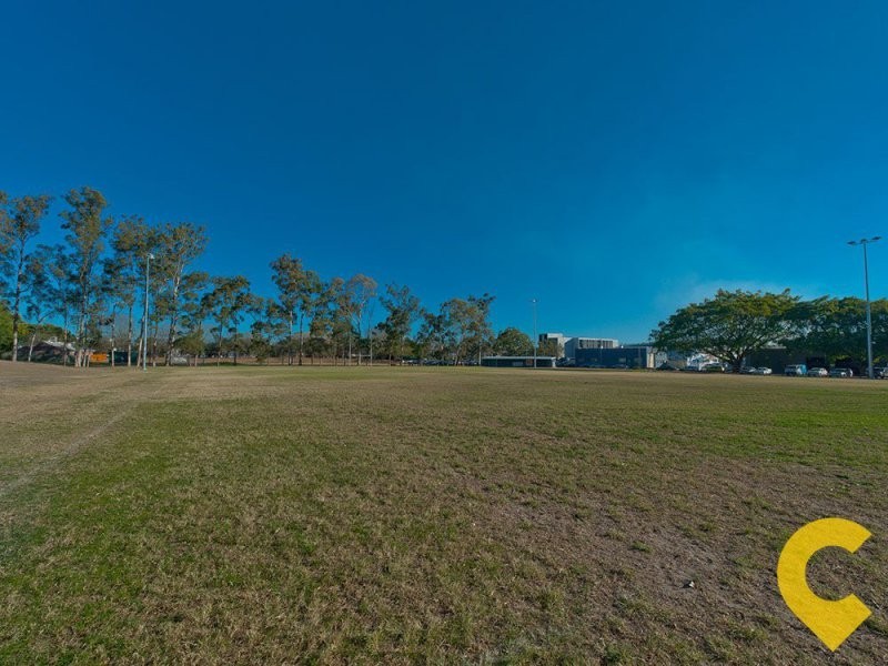 76 Crosby Road, Albion QLD 4010