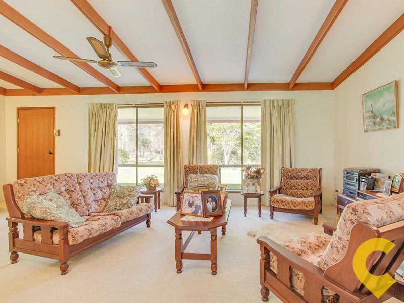 1560 Pumistone Road, Toorbul QLD 4510