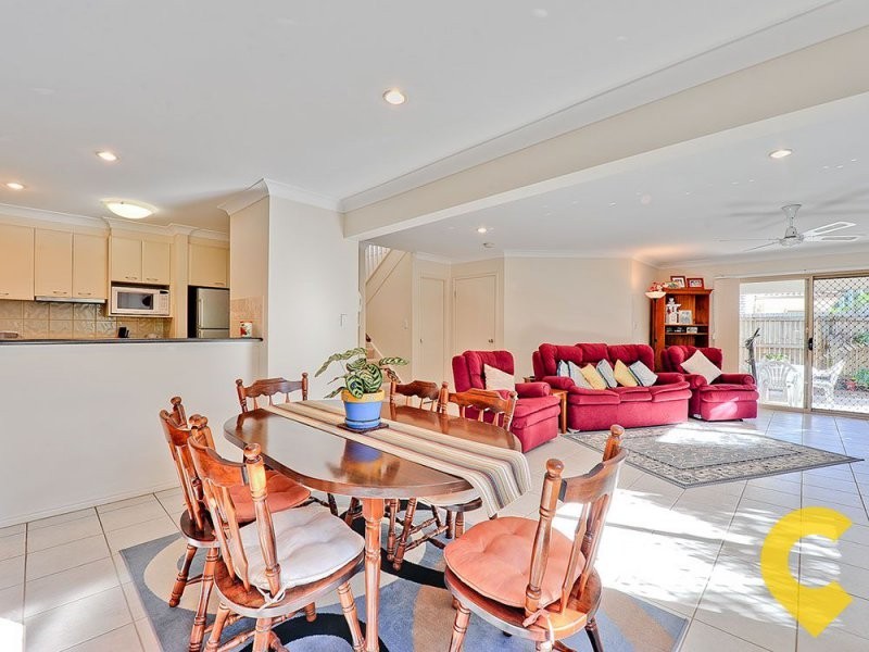 2/4-6 Wattle Street, Victoria Point QLD 4165