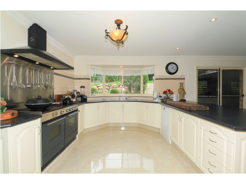 8 Asher Court, Upper Coomera QLD 4209