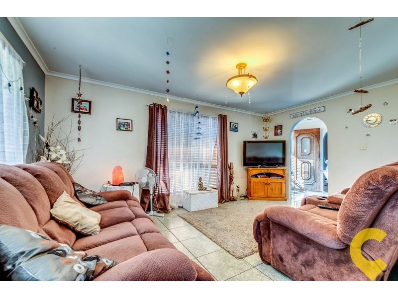 4 Chetwynd Street, Redbank Plains QLD 4301