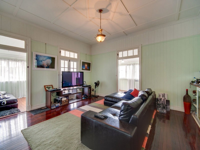2 Gail Street, Kedron QLD 4031