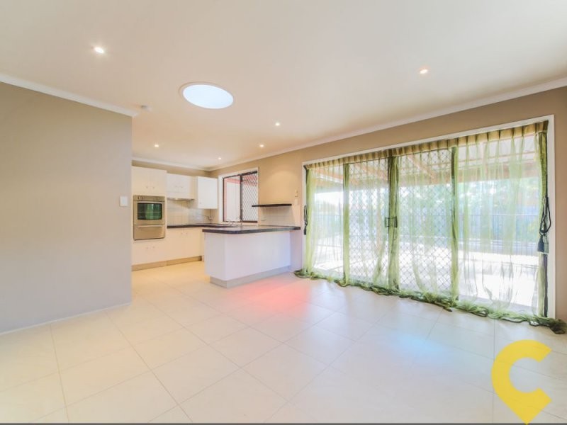 14 Turana Street, Coombabah QLD 4216