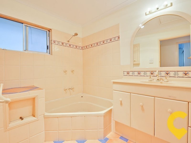 27 Windrest Street, Strathpine QLD 4500