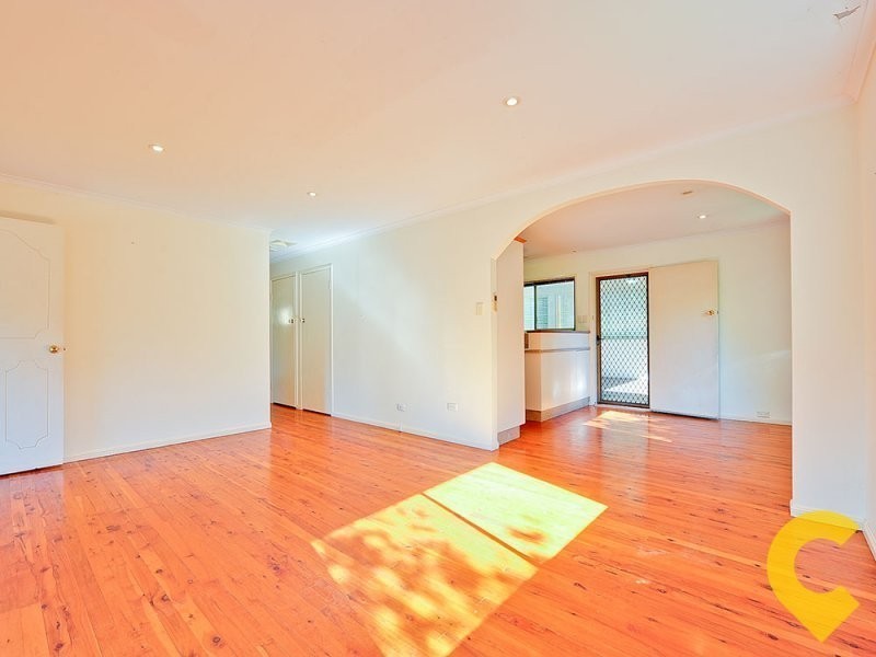 27 Windrest Street, Strathpine QLD 4500