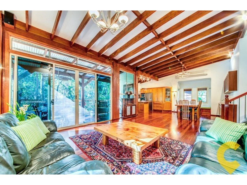 9 Nankin Street, Fig Tree Pocket QLD 4069