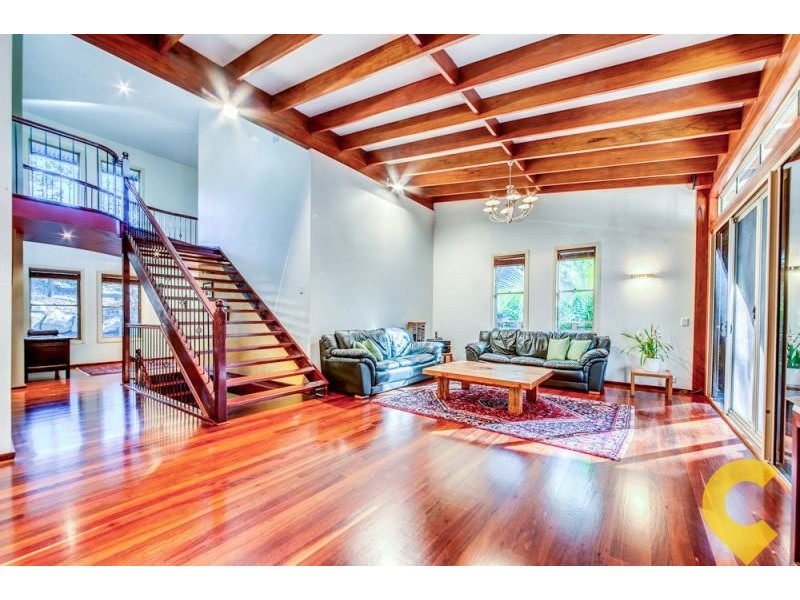 9 Nankin Street, Fig Tree Pocket QLD 4069