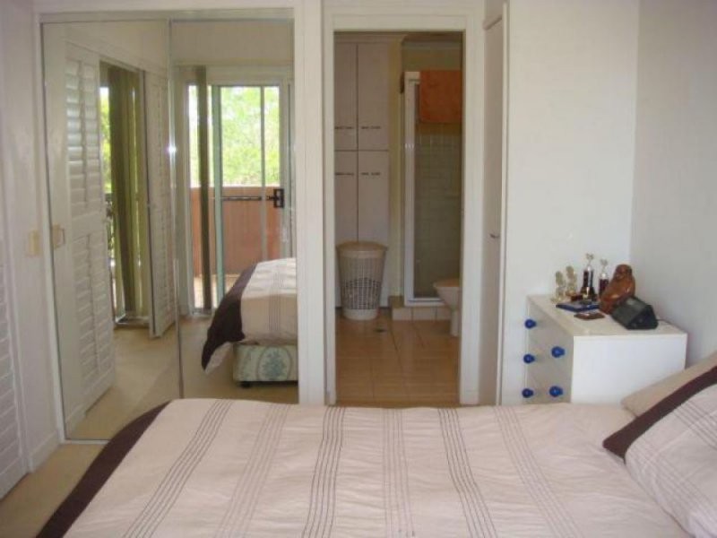 26/36 Lissner St, Toowong QLD 4066