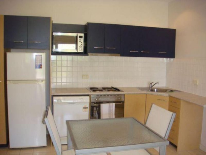 26/36 Lissner St, Toowong QLD 4066