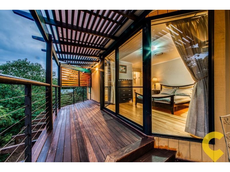 12 Woodfield Court, Ferny Hills QLD 4055