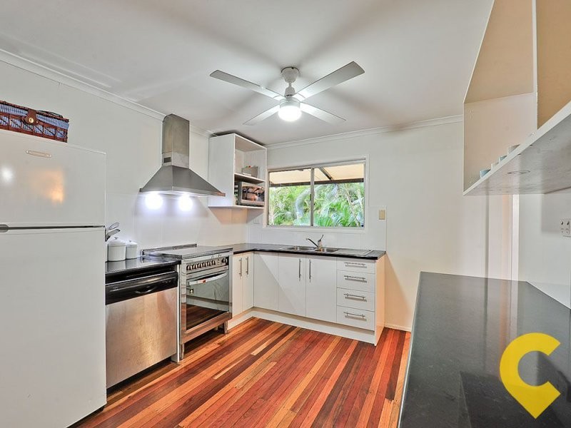 1 Warenda Street, Carina Heights QLD 4152